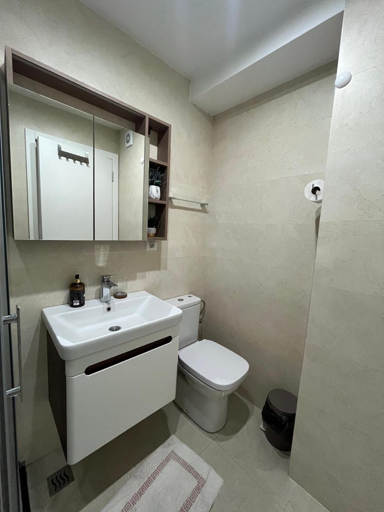 Lux Apartment 8, Center, Free Parking Ni Eksteriør billede